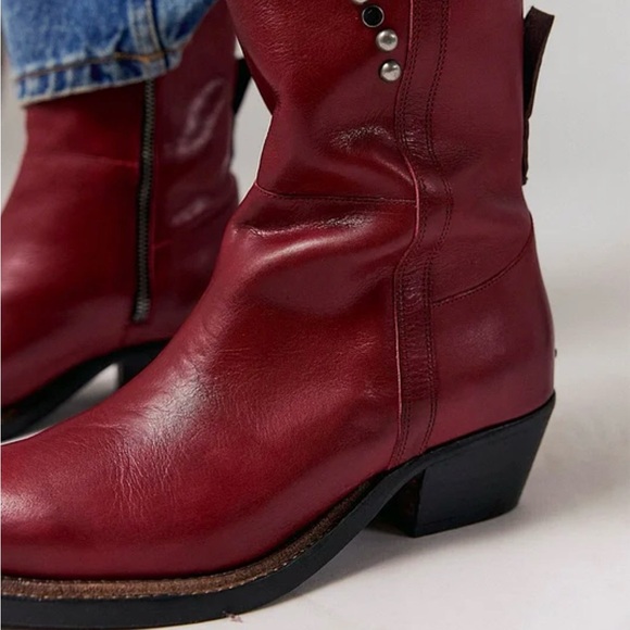 We The Free Axel Boots 7 Studded harness - Picture 8 of 8